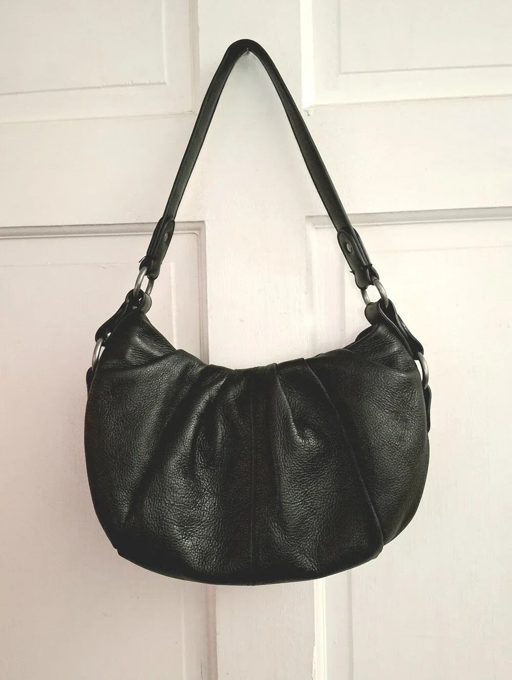 Simply Vera Vera Wang Black Leather Hobo Bag